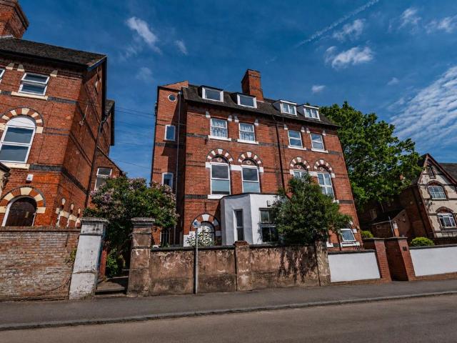 Flat for sale in Forest Fields, Haddon