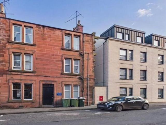 Flat for sale in Craigie, Moneydie