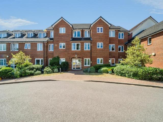 Flat for sale in Bletchley and Fenny Stratford, Fenny Stratford