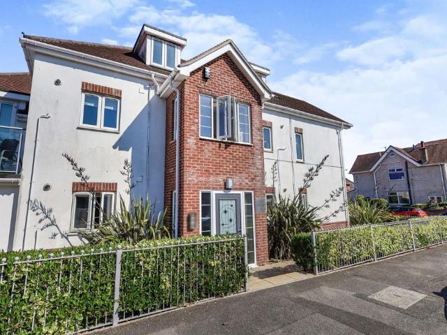 Flat for sale in Springbourne, Bournemouth