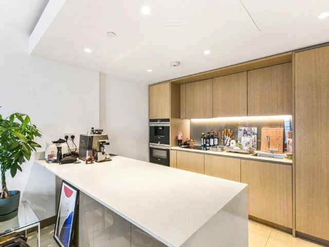 Flat for sale in Greater London