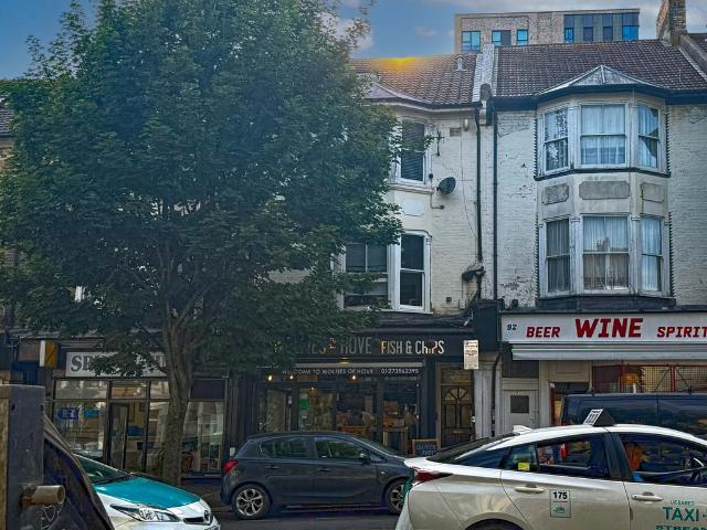 Flat for sale in Aldrington