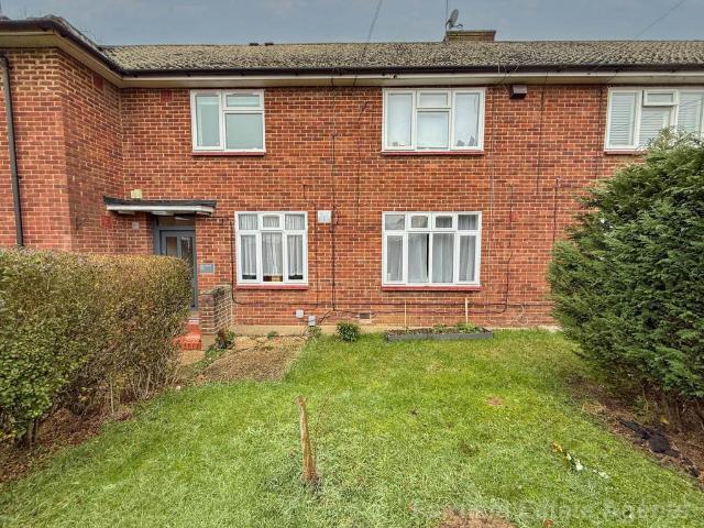 Flat for sale in Watford Rural, Batchworth