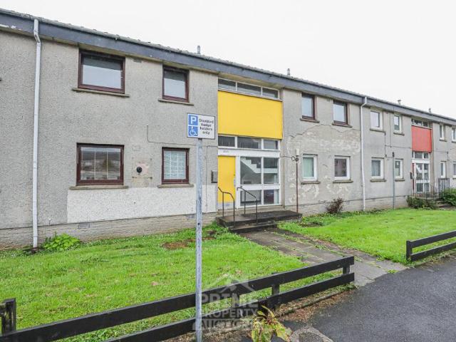 Flat for sale in Ballindoch, Scotland