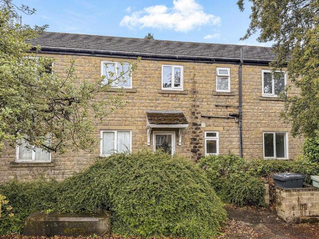 Flat for sale in Henshaw, Yeadon