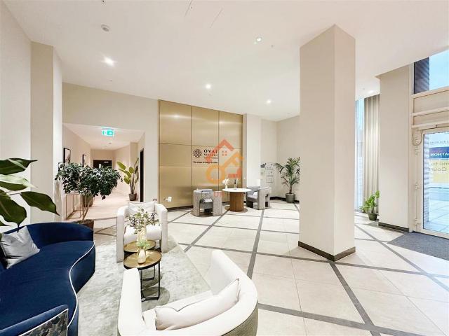 Flat for sale in Oval, Greater London