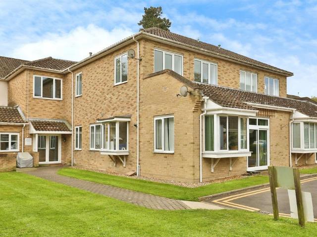 Flat for sale in Keswick, Burgh St Peter