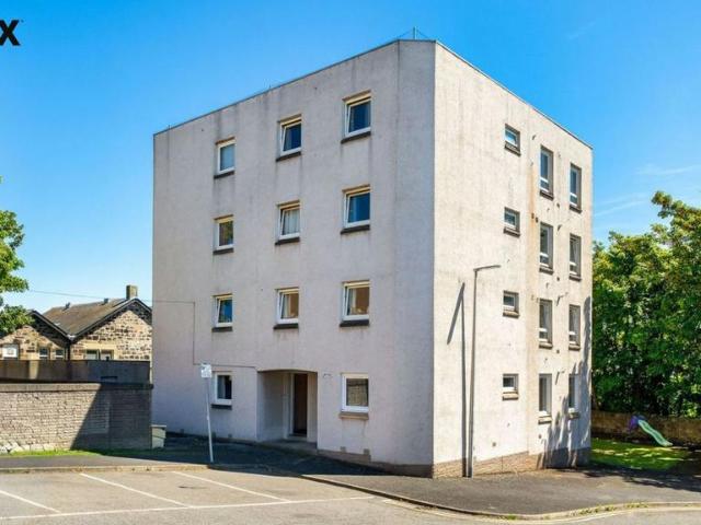 Flat for sale in Burntisland, Scotland