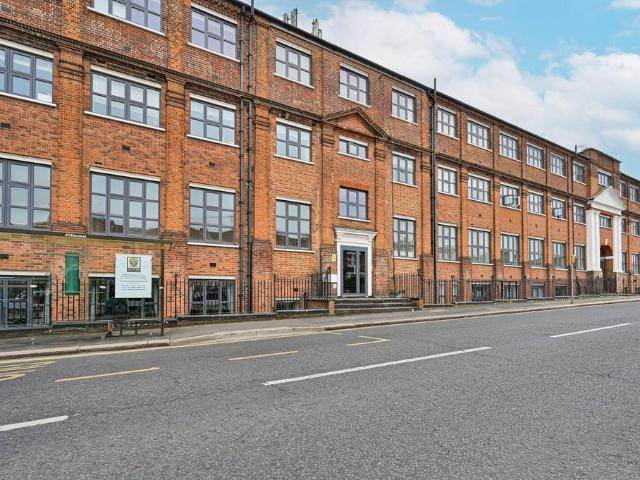 Flat for sale in Holywell Estate, North Watford