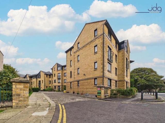 Flat for sale in Aldcliffe, Lancaster