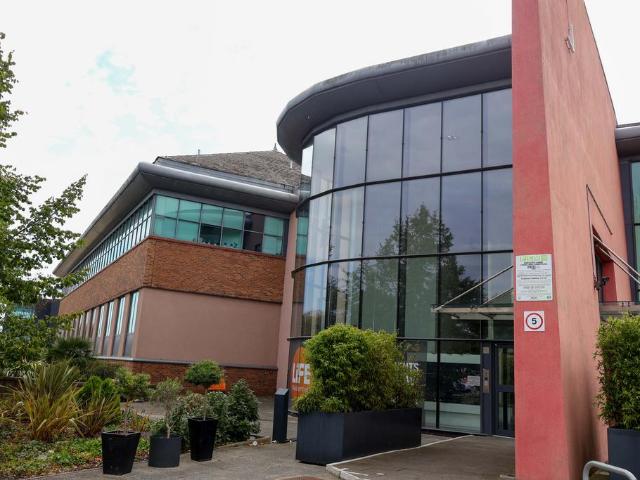 Flat for sale in Slough