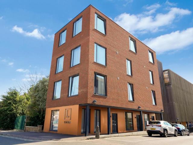 Flat for sale in Greater London