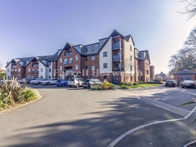 Flat for sale in Victoria Terrace, South Ribble