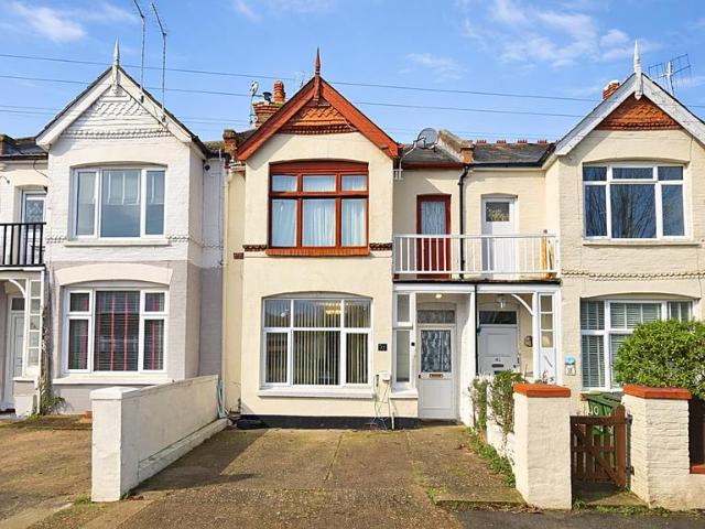Flat for sale in Mickleburgh Hill, The Bridge