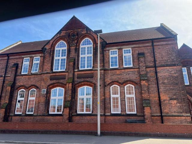 Flat for sale in Smethwick, West Midlands
