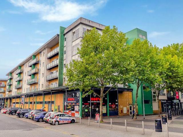 Flat for sale in Hatfield Business Park, Welwyn Hatfield
