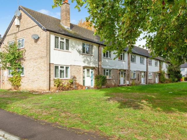 Flat for sale in Cox Green, Maidenhead