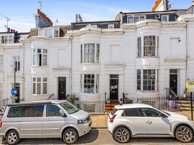 Flat for sale in Brunswick, Brighton & Hove