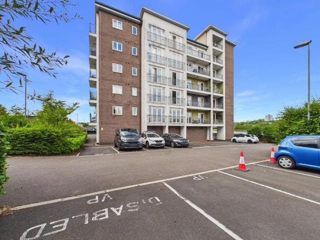 Flat for sale in Tyne And Wear