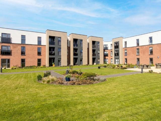 Flat for sale in Little Bowden, Harborough