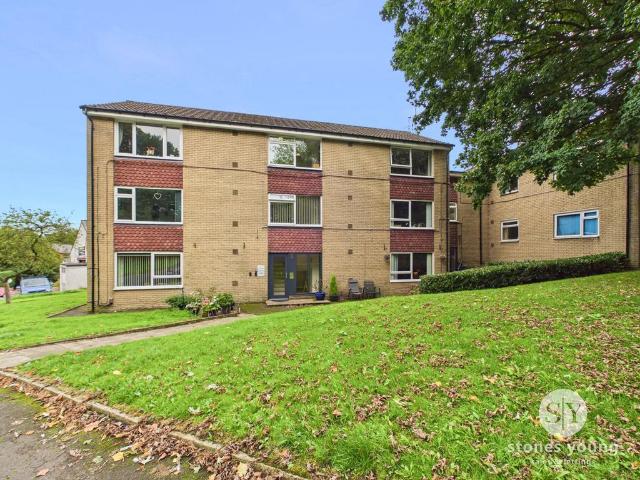 Flat for sale in Backburn, Lancashire