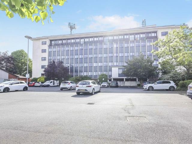Flat for sale in Blackpole, Worcestershire