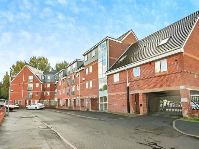 Flat for sale in Winton, Salford