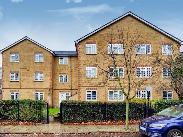 Flat for sale in Camberwell, Isle Of Man