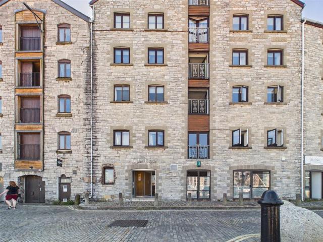 Flat for sale in Barbican, Mount Wise