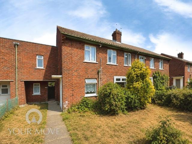 Flat for sale in Monks Orchard, Kent