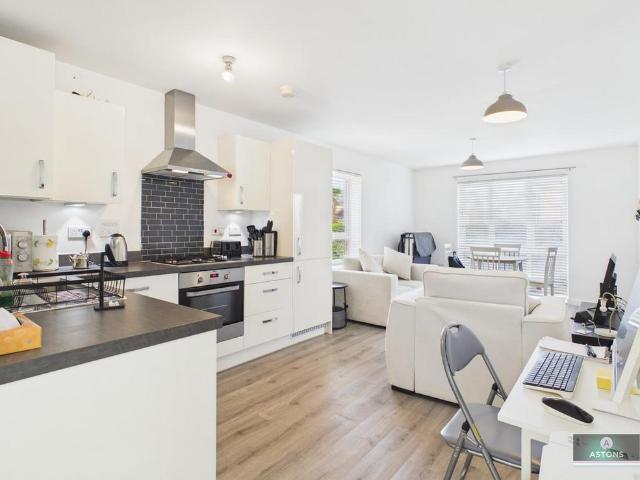 Flat for sale in Glynde, West Sussex