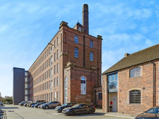 Flat for sale in Fazeley, Boley Park