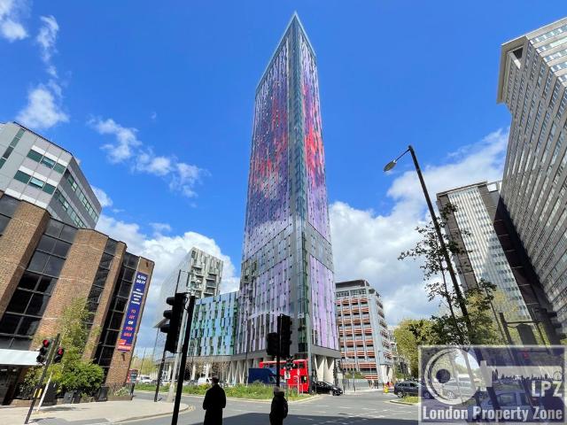 Flat for sale in London Borough of Croydon, Greater London