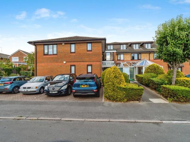 Flat for sale in Bassett, Isle Of Man