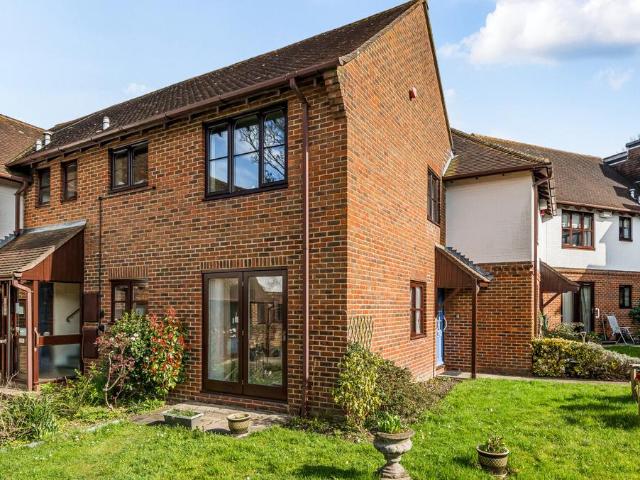 Flat for sale in Bishop's Waltham