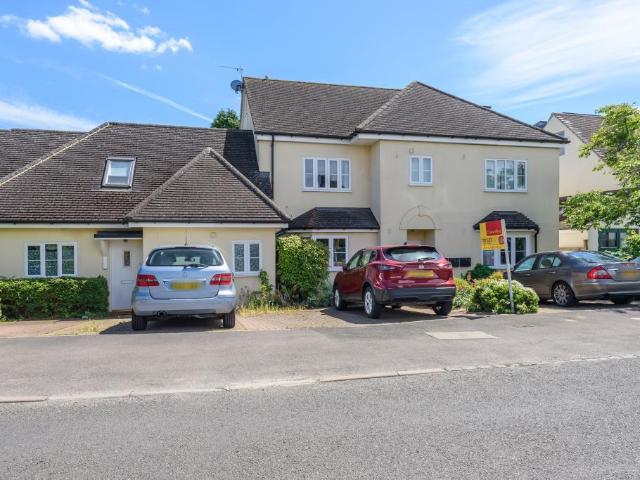 Flat for sale in Old Marston, The Slade