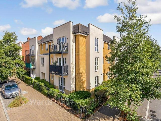 Flat for sale in Bridgefield, Kent