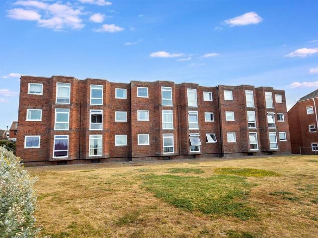 Flat for sale in Comers, Norfolk
