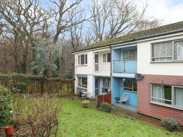 Flat for sale in Isle Of Man