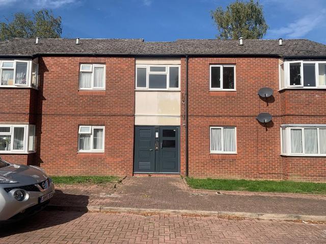 Flat for sale in Denbigh East, Milton Keynes