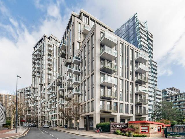Flat for sale in St. George in the East, Wapping