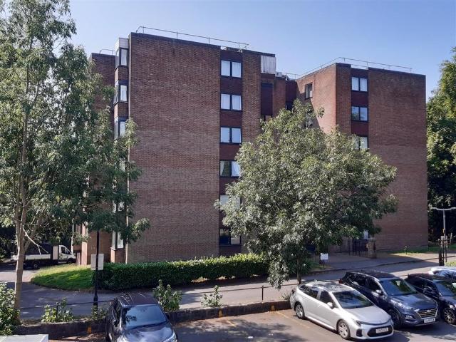 Flat for sale in Benwell, Tyne And Wear