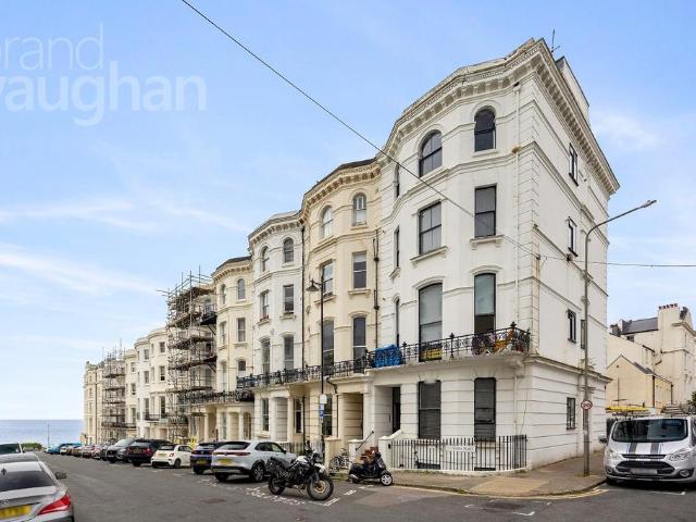 Flat for sale in Kemptown, Brighton & Hove