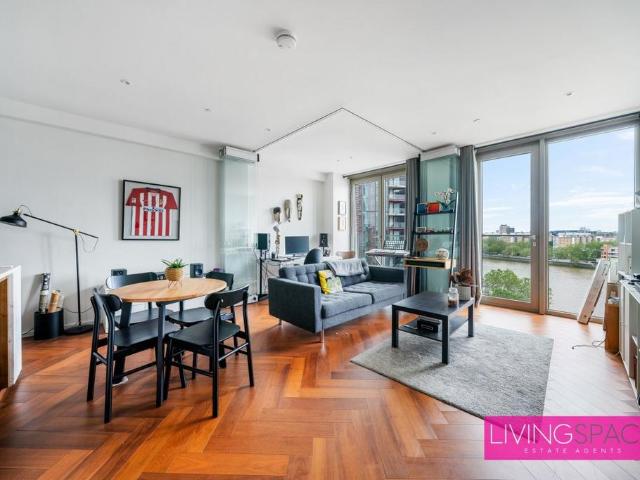 Flat for sale in Nine Elms, Greater London