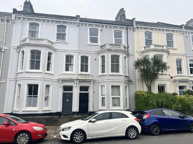 Flat for sale in Mount Wise, Isle Of Man