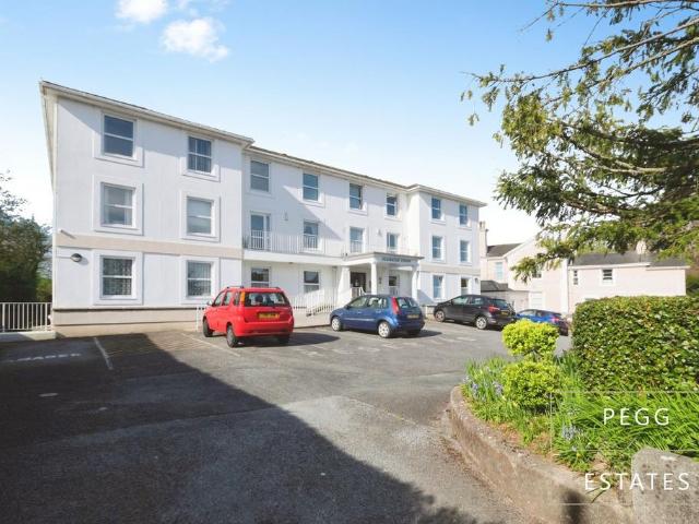 Flat for sale in Babbacombe