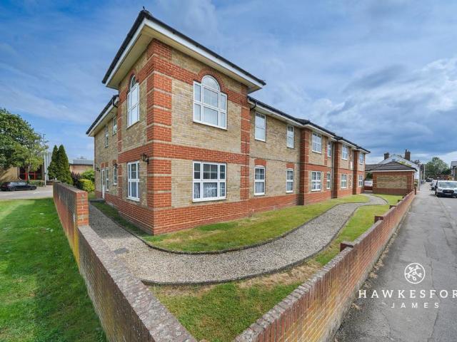 Flat for sale in Regent Quay, Oad Street