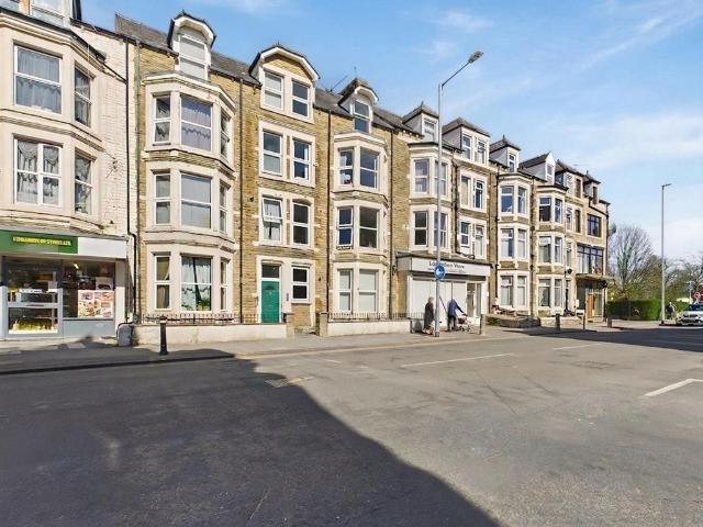 Flat for sale in Poulton-le-Sands, Bare