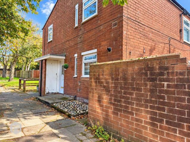 Flat for sale in Dobb Brow, Bolton
