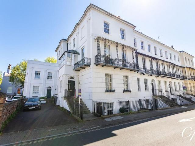 Flat for sale in Montpellier, Golden Valley